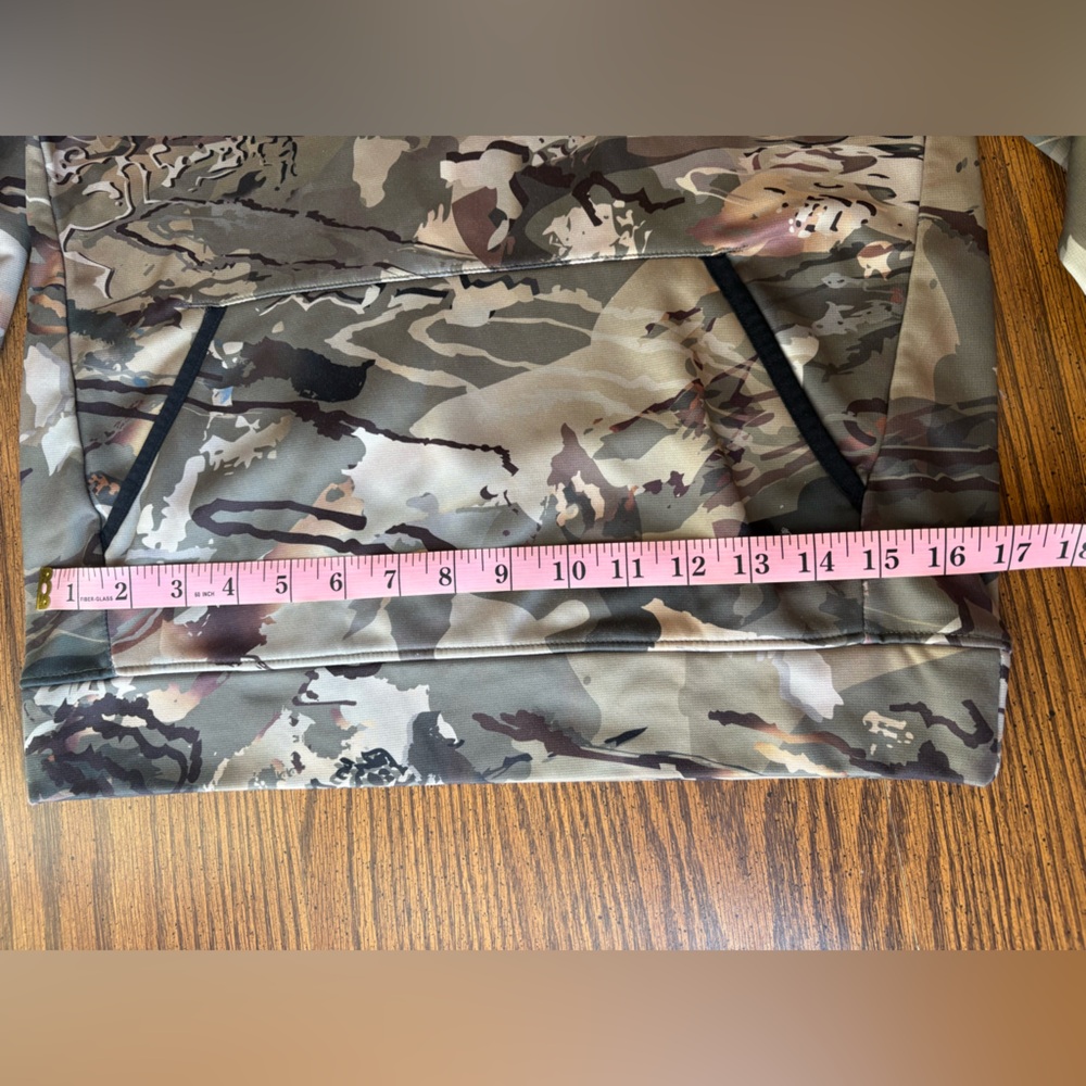 Boys Under Armour Camo Hoodie (Large) - Picture 5 of 5